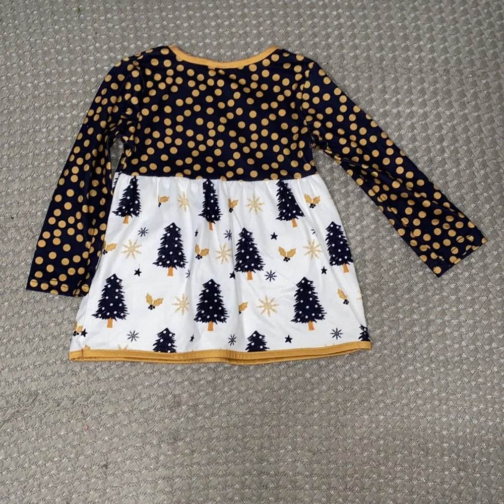toddler girls 4T 2-piece outfit - Picture 3 of 10